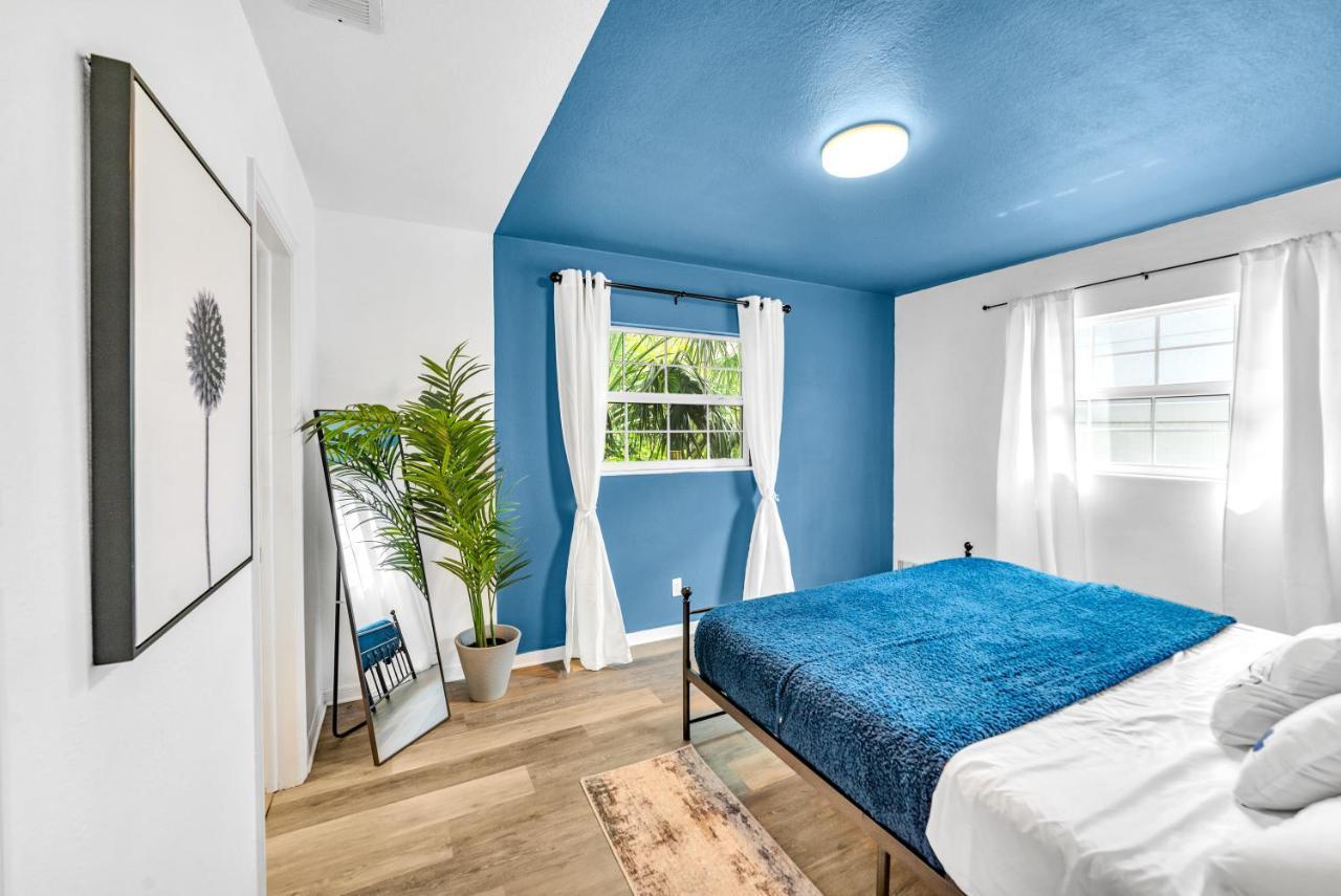 The Blue Villa - Luxury Clearwater By Bluebellaestate Largo Eksteriør bilde
